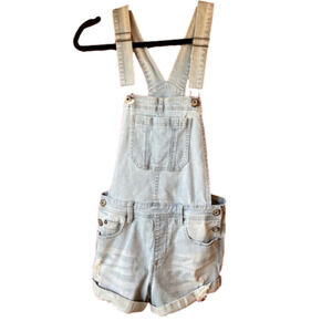 Vevel Women’s Denim Size M Shortalls NWOT